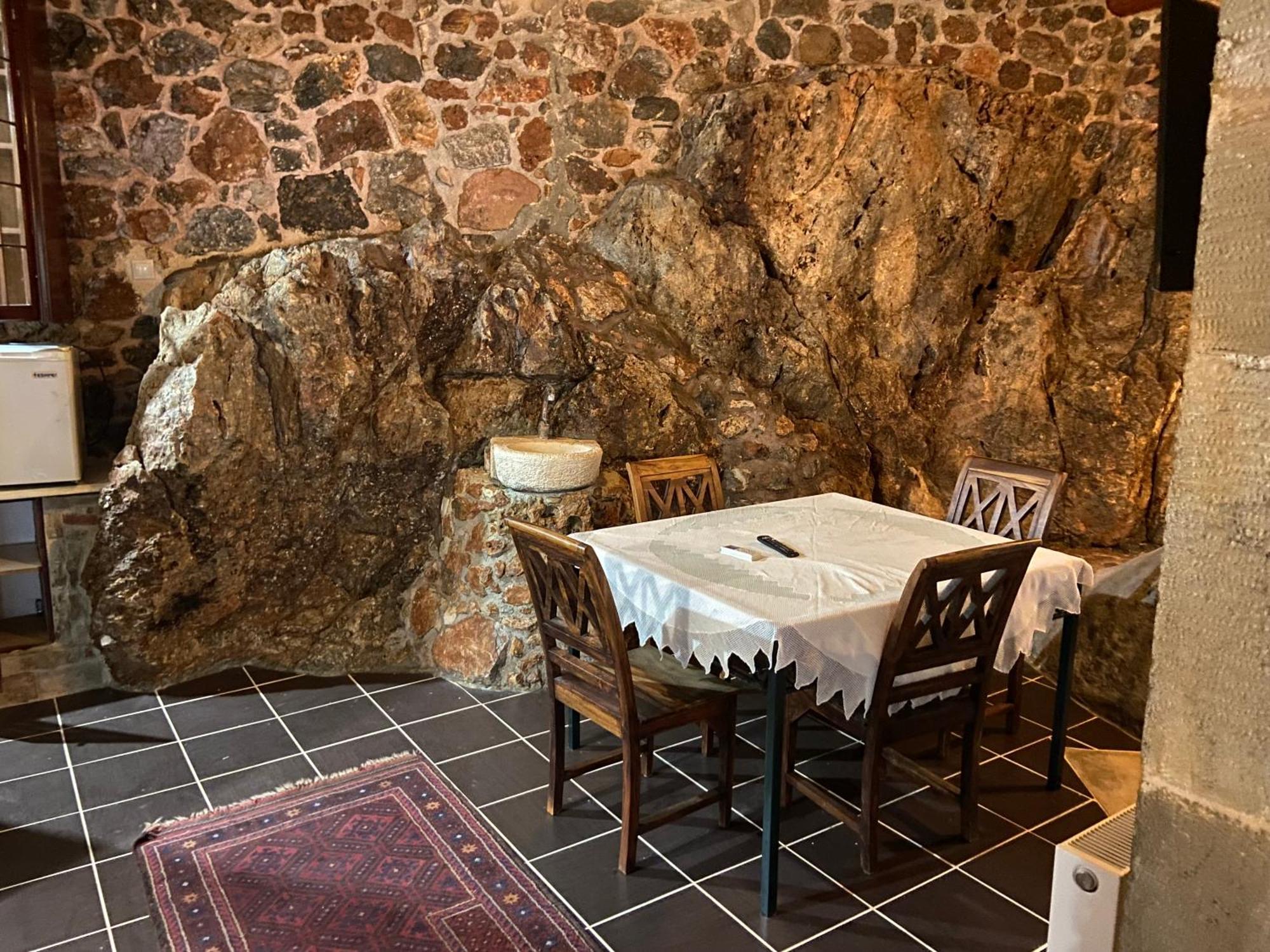 Ifigenia Theriso Village Therison Bagian luar foto
